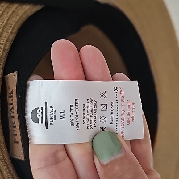 Straw hat - Picture 3 of 7